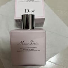 Dior Miss Dior ボディミルク 250ml ローズワックス入りのサムネイル