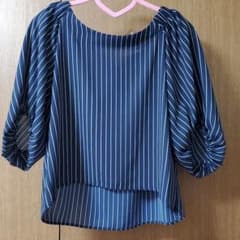 ストライプトップスのサムネイル