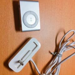 送料込！音楽プレイヤー　　iPodシャッフルのサムネイル