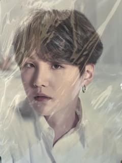 BTSMAPOFTHESOULプレミアムphoto (SUGA)のサムネイル