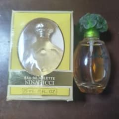 NINA RICCI 香水 25ml gres セット - メルカリ