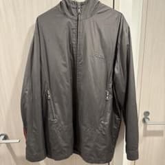 お*ん様 最終値下げ‼️ PRADA プラダ ナイロンジャケット - メルカリ