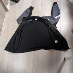 FILA ジップアップジャケット 黒/グレーのサムネイル