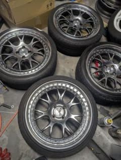 ssr sp3r 17インチ　7.5j 4本セット　タイヤ付きのサムネイル