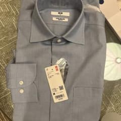 A*様 UNIQLO スーパーノンアイロン シャツ スリムフィット　M ライトブのサムネイル