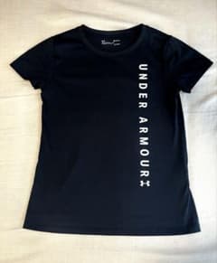 【美品】アンダーアーマー 半袖Tシャツ レディースM 黒UNDER ARMOURのサムネイル