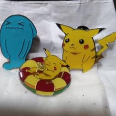 ピカチュウ他　３個ピンバッチ　レア！のサムネイル