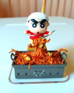 "Crayon Shin-chan: Helping with Cooking!" 5. Yakisoba coming right up!