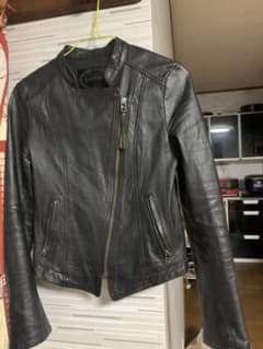 くまのみぃ様専用ワールド　レザー　ジャケット　羊革のサムネイル