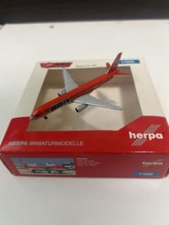 herpa 1/500 SBA Airlines Boeing 757-200のサムネイル