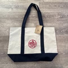 【アメリカ限定商品】TRADER JOE'S（トレーダージョーズ）トートバッグのサムネイル