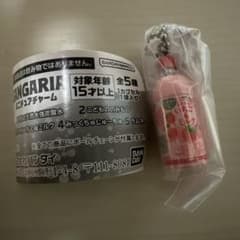 サンガリア　ミニチュアチャーム　まろやかいちご&ミルクのサムネイル