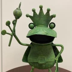 カエルの王様　ブリキ　置物　インテリア　かえる　ガーデニングのサムネイル