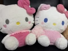 ハローキティ ぬいぐるみ 大きめ 2体セットのサムネイル