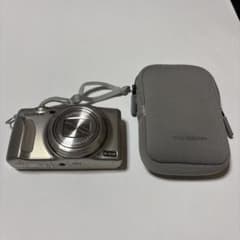 FUJIFILM FinePix F770EXRのサムネイル