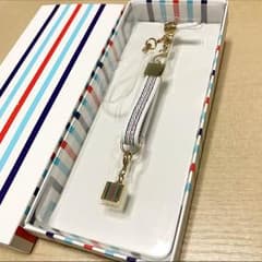 【美品】GIFT of SMAP ストラップ兼イヤホンジャックのサムネイル