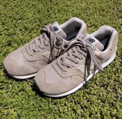 New Balance 574 ベージュ スニーカー26cmのサムネイル