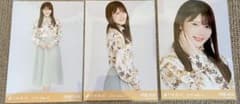 伊藤純奈 花柄トップスのサムネイル