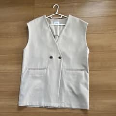 ベージュ ダブルボタン ベスト Fサイズのサムネイル