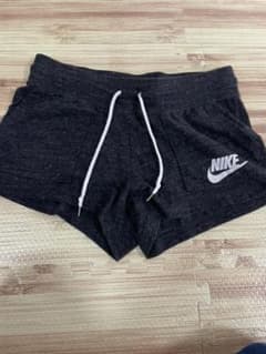 NIKE ナイキ ショートパンツのサムネイル