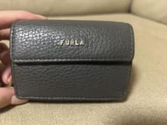 【ミニ財布】FURLA レディース　コンパクト三つ折り財布のサムネイル