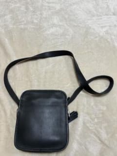 COACH レザー ショルダーバッグ ブラックのサムネイル