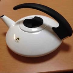 野田琺瑯 mono ケトルのサムネイル