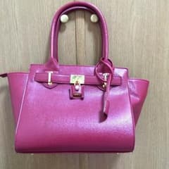 赤色  バッグのサムネイル