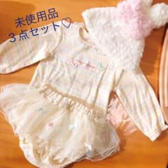 未使用品☆ メゾピアノ  ロンパース  ブルマ  帽子　三点セットのサムネイル