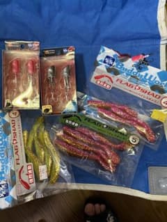Buddy Works 99ヘッド ルアーセットのサムネイル