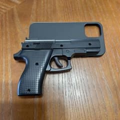 拳銃型iPhone用ケース♡iPhone12のサムネイル