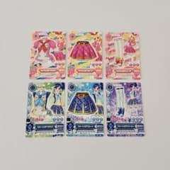 【匿名配送】 アイカツ ピンクトルテコーデ ブルートルテコーデのサムネイル