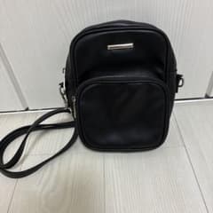 ショルダーバッグ ブラックのサムネイル