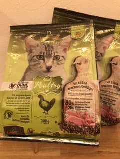 レオナルド　キャットフード　グレインフリー　ポートリー　300g × 2のサムネイル