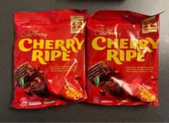 Cadbury チェリーライプ　Cherry ripe オーストラリアのサムネイル