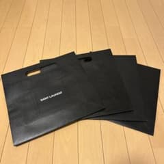 SAINT LAURENT ショッパー(4枚)のサムネイル