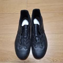 MIZUNO サッカースパイク ブラック レッドのサムネイル