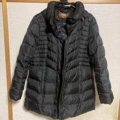 BALMAIN バルマン　レディースダウンジャケット Mサイズ　黒のサムネイル