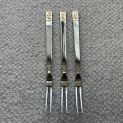 イブサンローラン デザートフォーク ピック 3本セット YSLロゴ 18-10