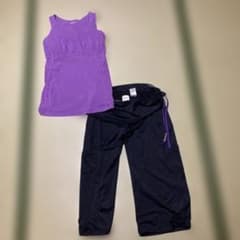 紫タンクトップと黒スポーツパンツセットのサムネイル