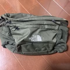 THE NORTH FACE ボディバッグ オリーブのサムネイル