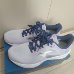 BROOKS Launch 9 ランニングシューズ 26.0cmのサムネイル