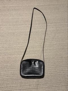 H&M クロコ型押し ショルダーバッグ ブラックのサムネイル