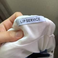 ロンパースのサムネイル