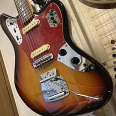 fender jaguar フェンダー ジャガー（フレット打替え、ナット交換済） fender jaguar フェンダー ジャガー（フレット打替え、ナット