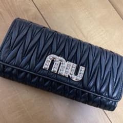 miumiu.長財布のサムネイル