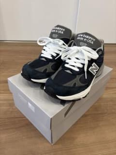 New Balance 993 ネイビーのサムネイル