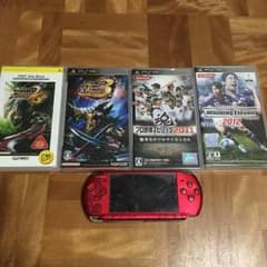 PSP本体とカセット4つのサムネイル