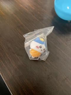 ちいかわ くら寿司 オリジナルフィギュア ハチワレ ビッくらポンのサムネイル