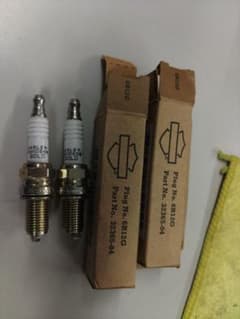 ハーレー　プラグ　6R12G 2本！のサムネイル